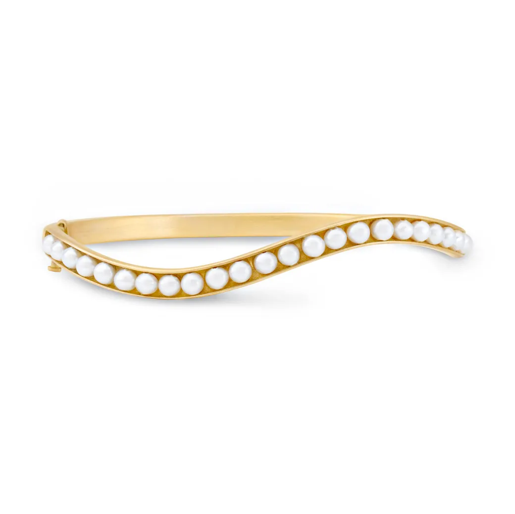 Sandy Leong Pearl Wave Bangle Hot